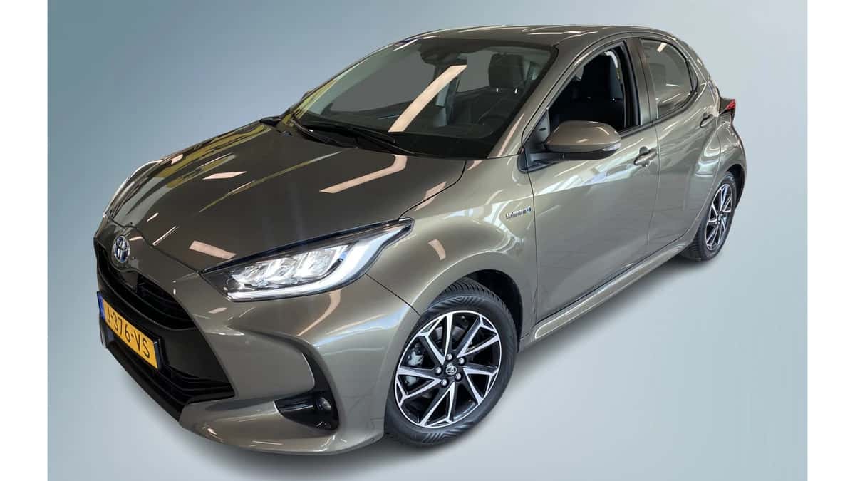Toyota Yaris (2020) — foto 1