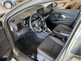 Toyota Yaris (2020) thumbnail 13