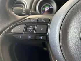 Toyota Yaris (2020) thumbnail 17