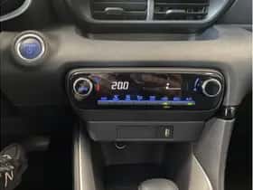 Toyota Yaris (2020) thumbnail 25