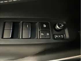 Toyota Corolla thumbnail 20