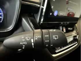 Toyota Corolla thumbnail 24