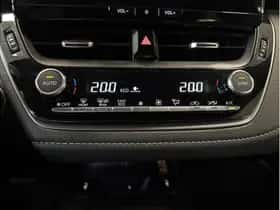 Toyota Corolla thumbnail 33