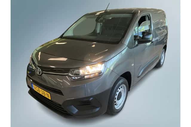 Toyota Proace (2020) thumbnail 1