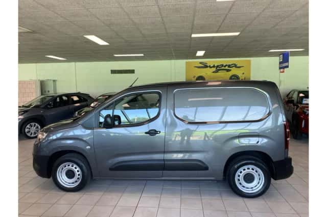 Toyota Proace (2020) thumbnail 2