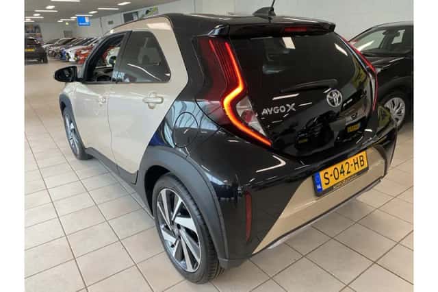 Toyota Aygo X (2023) thumbnail 3