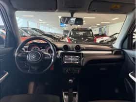 Suzuki Swift thumbnail 11