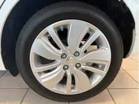 Suzuki Swift thumbnail 16