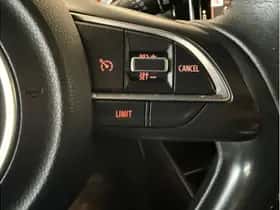 Suzuki Swift thumbnail 25