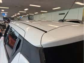 Suzuki Swift thumbnail 10