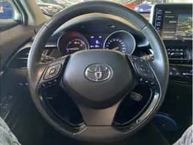 Toyota C-HR (2020) thumbnail 14