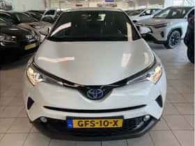 Toyota C-HR (2017) thumbnail 8