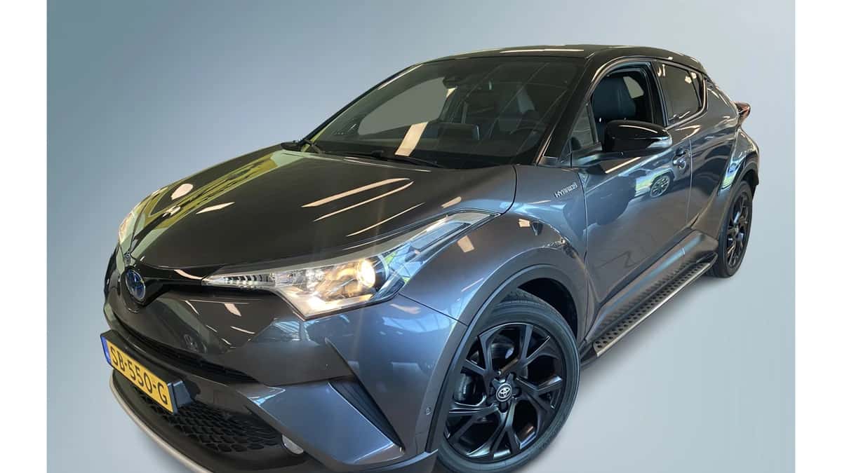 Toyota C-HR (2018) — foto 1