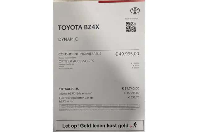 Toyota bZ4X (2025) thumbnail 4