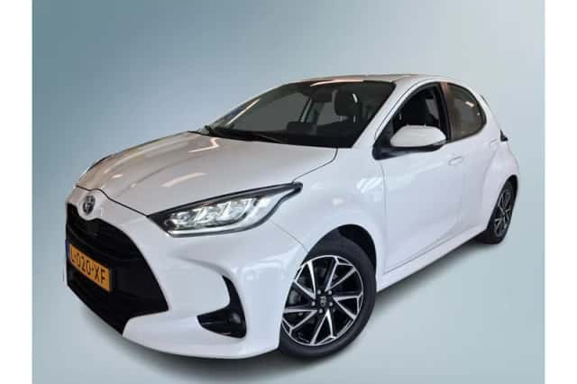 Toyota Yaris (2021) thumbnail 1