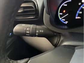 Toyota Yaris Cross (2023) thumbnail 18