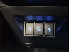 Toyota Yaris (2018) thumbnail 30