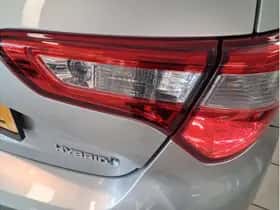 Toyota Yaris (2018) thumbnail 6