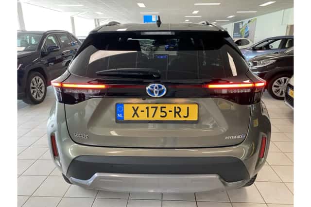 Toyota Yaris Cross (2024) thumbnail 6