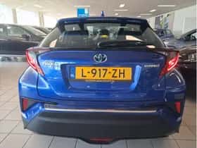 Toyota C-HR (2021) thumbnail 5