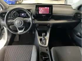 Toyota Yaris (2022) thumbnail 14