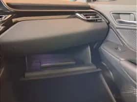 Toyota C-HR (2016) thumbnail 29