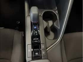 Toyota C-HR thumbnail 30