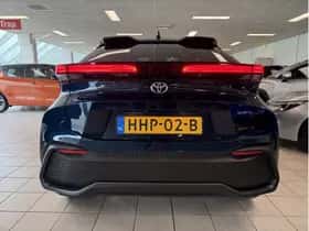 Toyota C-HR thumbnail 5
