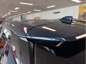Toyota C-HR thumbnail 7
