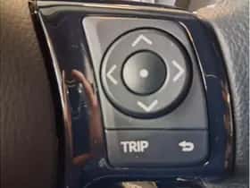 Toyota Yaris (2018) thumbnail 19
