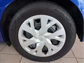 Toyota Yaris (2018) thumbnail 35