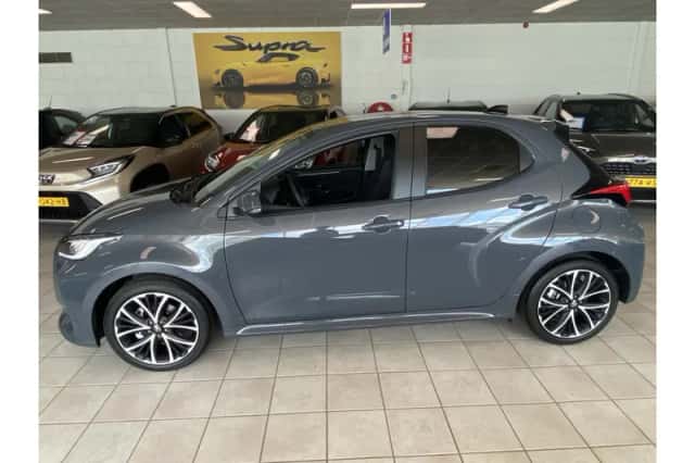 Toyota Yaris (2026) thumbnail 2