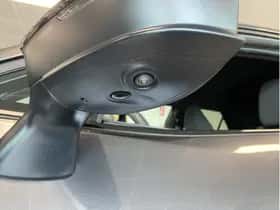 Toyota C-HR (2024) thumbnail 19