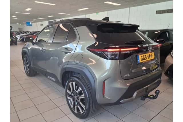 Toyota Yaris Cross (2024) thumbnail 4