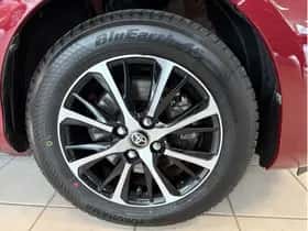 Toyota Yaris (2019) thumbnail 12