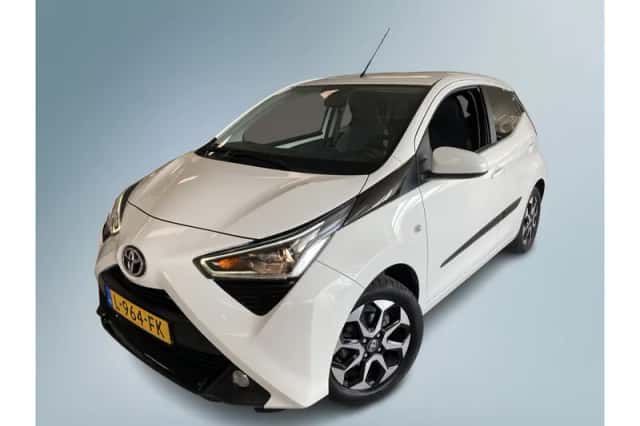 Toyota Aygo (2021) thumbnail 1