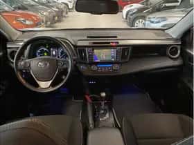 Toyota RAV4 (2017) thumbnail 14