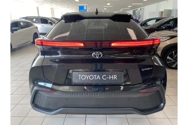 Toyota C-HR (2026) thumbnail 4