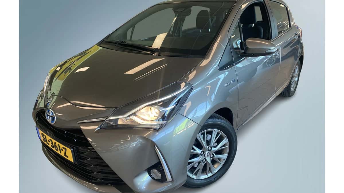 Toyota Yaris (2018) — foto 1