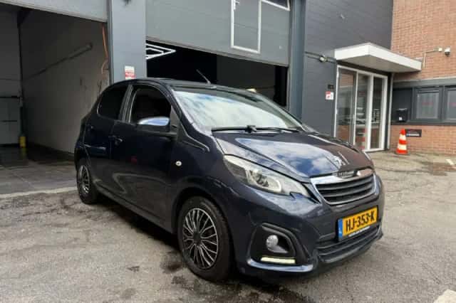 Peugeot 108 (2015) thumbnail 3
