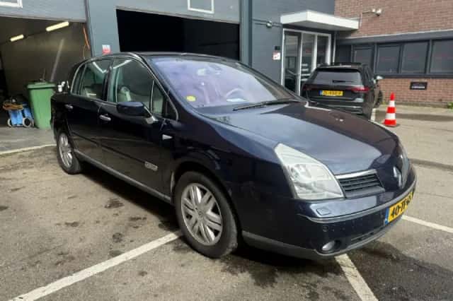 Renault Vel Satis (2006) thumbnail 2