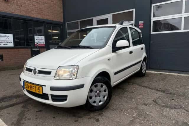 Fiat Panda (2011) thumbnail 1