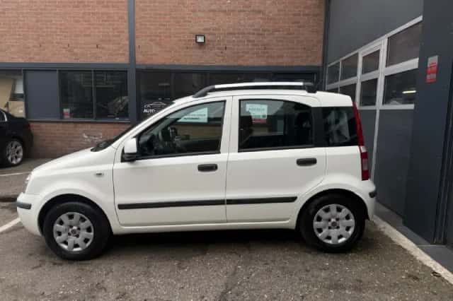 Fiat Panda (2011) thumbnail 2