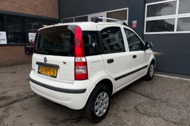 Fiat Panda (2011) thumbnail 5