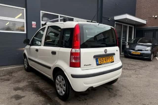 Fiat Panda (2011) thumbnail 6