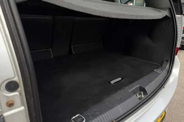 Opel Meriva (2008) thumbnail 5