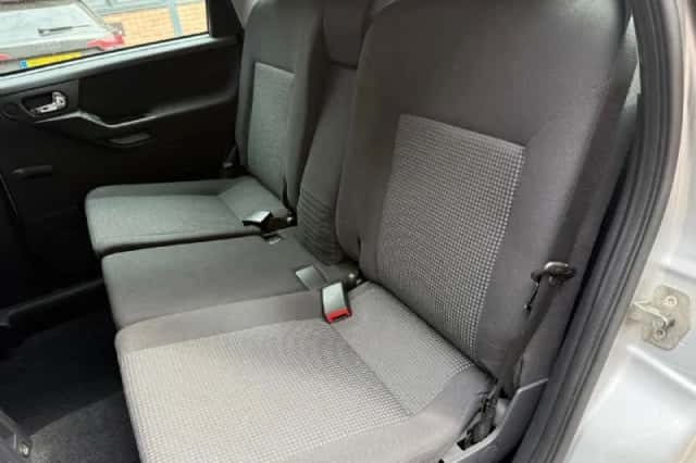 Opel Meriva (2008) thumbnail 6