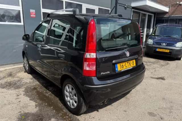 Fiat Panda (2010) thumbnail 6