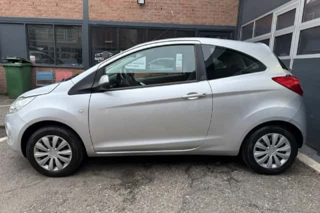 Ford Ka (2010) thumbnail 2