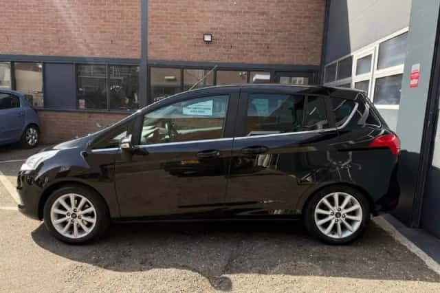 Ford B-Max (2015) thumbnail 2